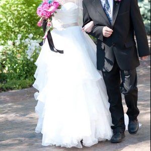 Bonny Ballroom Style Wedding Dress Size 6